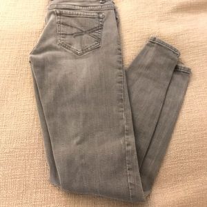 Aeropostale grey Lola jeggings